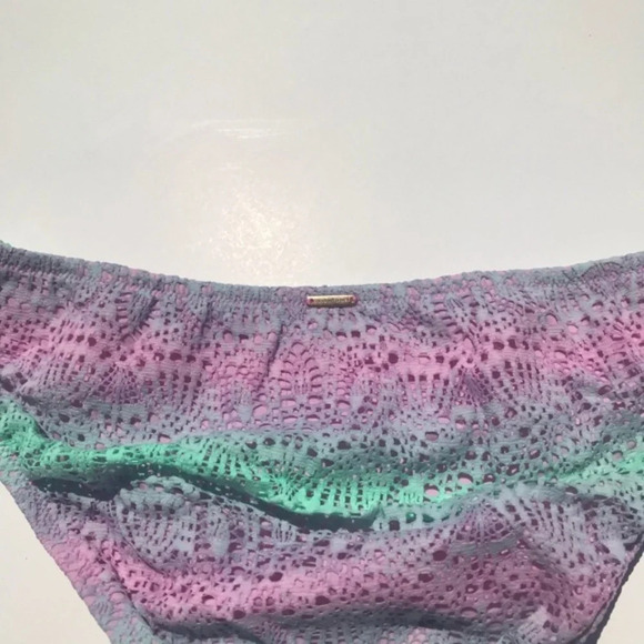 Victoria’s Secret swim bottom ombré - Picture 4 of 4